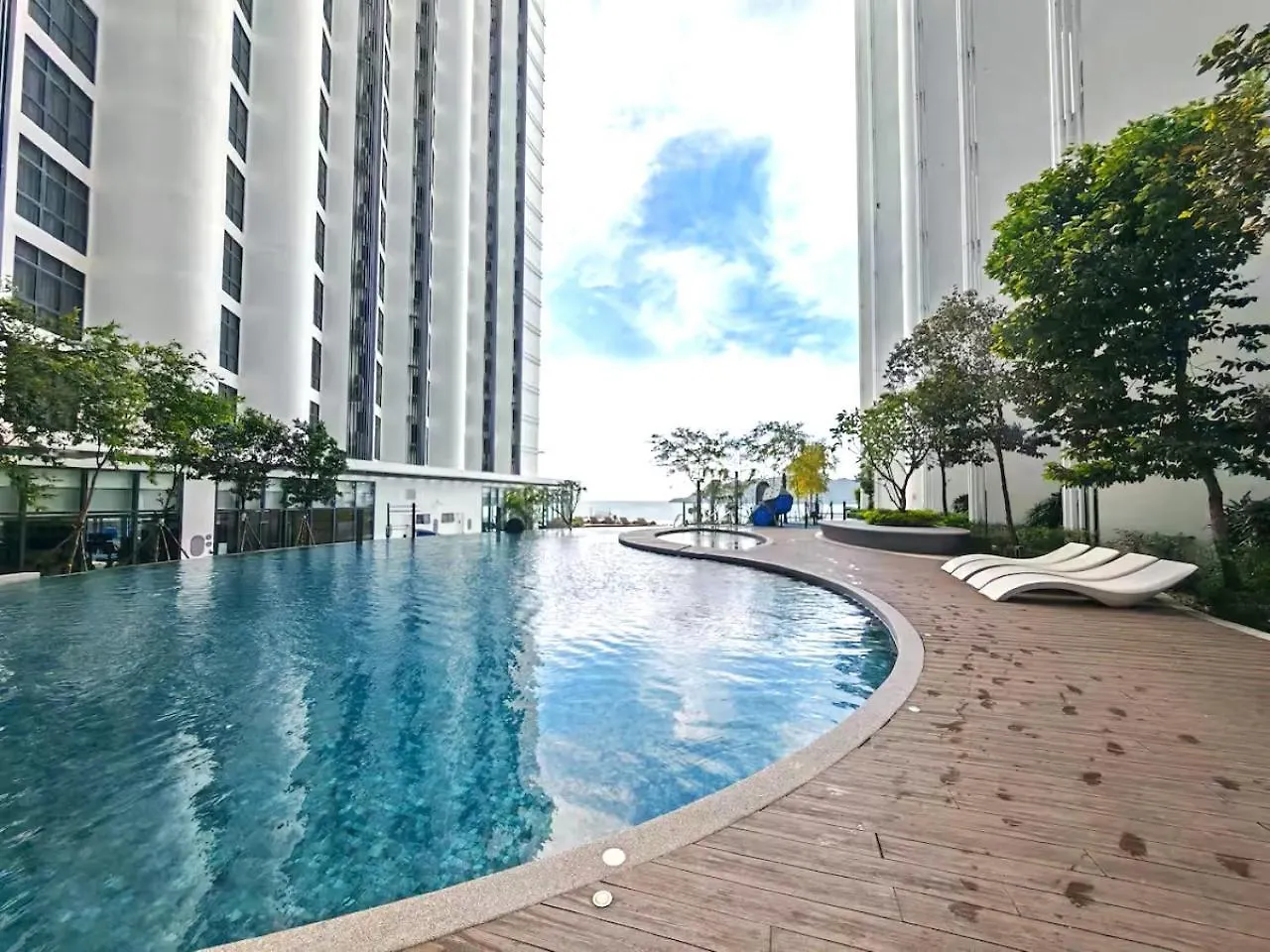 The Shore Kota Kinabalu Apartman