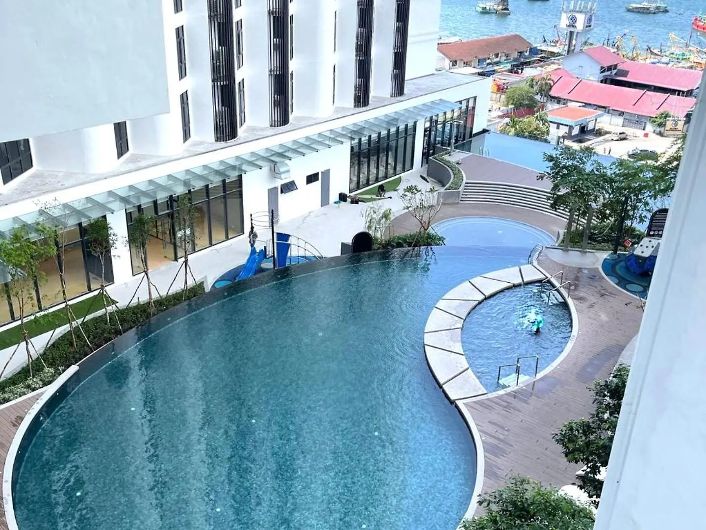 The Shore Kota Kinabalu Apartman